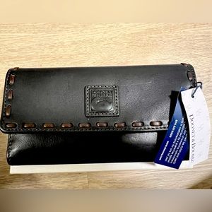 Dooney & Bourke Wallet